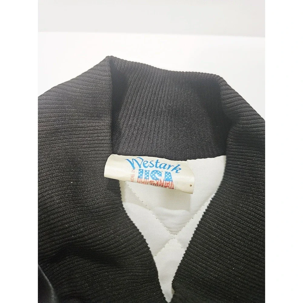 Vintage Chevrolet Bowtie windbreaker/ jacket - size XL- 100% nylon - Great Shape
